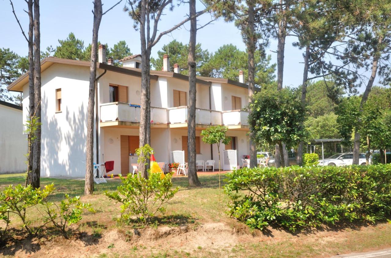 Villaggio Delfino Bibione Exteriör bild
